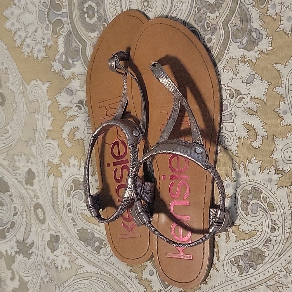 Kensie Girl sandals